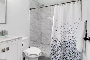 870 109th Ave N, Naples, FL 34108 - Photo 14