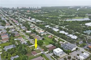 870 109th Ave N, Naples, FL 34108 - Photo 4