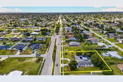 1634 Country Club Blvd, Cape Coral, FL 33990 - Photo 40