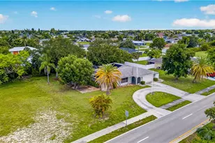 1634 Country Club Blvd, Cape Coral, FL 33990 - Photo 46
