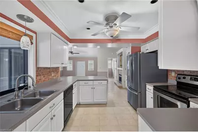 1634 Country Club Blvd, Cape Coral, FL 33990 - Photo 6