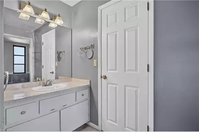 1634 Country Club Blvd, Cape Coral, FL 33990 - Photo 20
