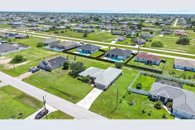 2021 NW Juanita Pl, Cape Coral, FL 33993 - Photo 46