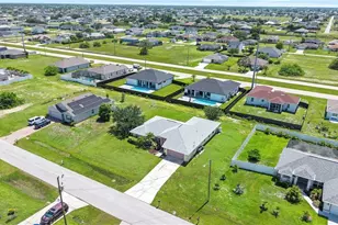 2021 NW Juanita Pl, Cape Coral, FL 33993 - Photo 46