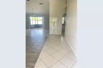 246 SE 7th St, Cape Coral, FL 33990 - Photo 4