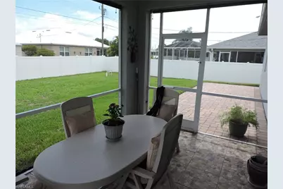 204 NW 11th St, Cape Coral, FL 33993 - Photo 32