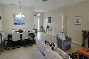 204 NW 11th St, Cape Coral, FL 33993 - Photo 10