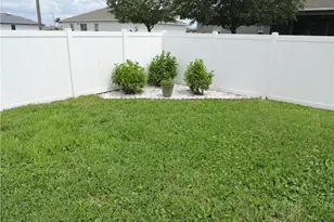 204 NW 11th St, Cape Coral, FL 33993 - Photo 38