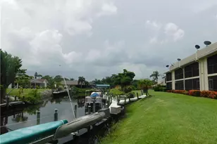 15140 Riverbend Blvd, North Fort Myers, FL 33917 - Photo 24