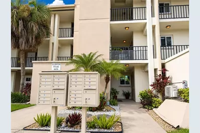 2079 Barkeley Ln #13, Fort Myers, FL 33907 - Photo 22