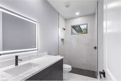 1414 NE 18th Ave, Cape Coral, FL 33909 - Photo 14
