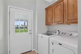 5671 Captain John Smith Loop, North Fort Myers, FL 33917 - Photo 38