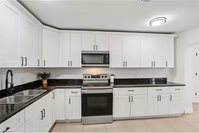 89 Cabana Ave, North Fort Myers, FL 33903 - Photo 2