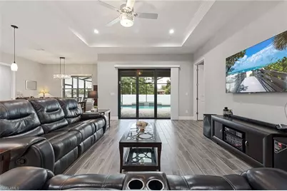 1110 NE 7th Pl, Cape Coral, FL 33909 - Photo 10