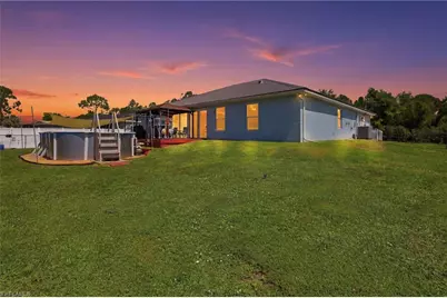 404 Parkdale Blvd, Lehigh Acres, FL 33974 - Photo 32