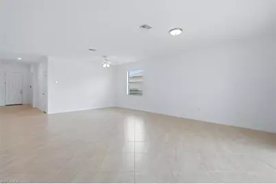 14467 Cantabria Dr, Fort Myers, FL 33905 - Photo 12