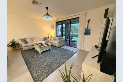 1425 Weeping Willow Ct, Cape Coral, FL 33909 - Photo 10