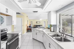 4321 SW 19th Ave, Cape Coral, FL 33914 - Photo 14
