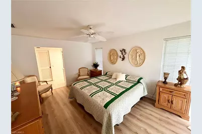 810 El Dorado Pkwy W, Cape Coral, FL 33914 - Photo 14