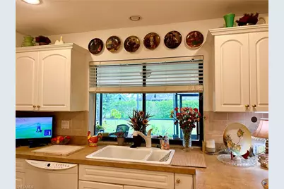 810 El Dorado Pkwy W, Cape Coral, FL 33914 - Photo 6