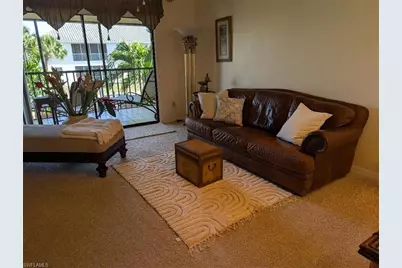 719 SW 47th Ter #202, Cape Coral, FL 33914 - Photo 4
