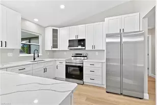 903 SE 20th Ct, Cape Coral, FL 33990 - Photo 18