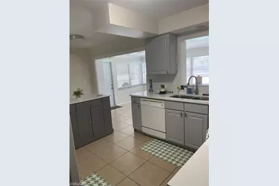 2705 SE 17th Ave, Cape Coral, FL 33904 - Photo 18