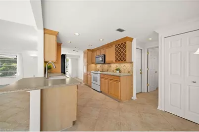 4102 SE 1st Pl, Cape Coral, FL 33904 - Photo 16