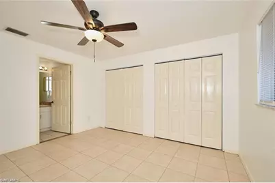 3825/3827 Hollycrest St, Fort Myers, FL 33905 - Photo 16