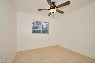 3825/3827 Hollycrest St, Fort Myers, FL 33905 - Photo 14