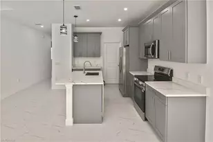 3034 Price Ave, Fort Myers, FL 33916 - Photo 4