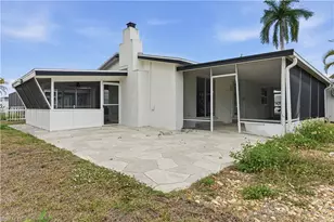 455 Donora Blvd, Fort Myers Beach, FL 33931 - Photo 20