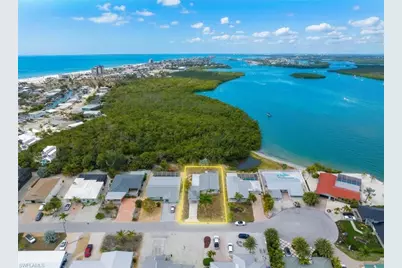 455 Donora Blvd, Fort Myers Beach, FL 33931 - Photo 1