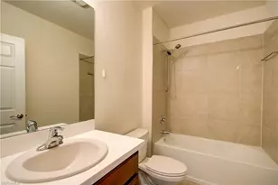919 NE 11th St, Cape Coral, FL 33909 - Photo 24