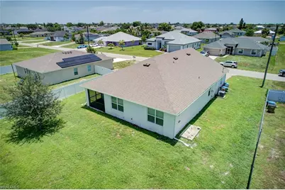919 NE 11th St, Cape Coral, FL 33909 - Photo 36