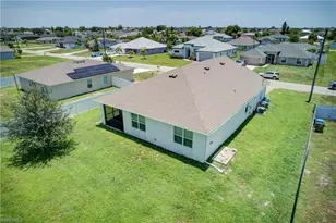 919 NE 11th St, Cape Coral, FL 33909 - Photo 36