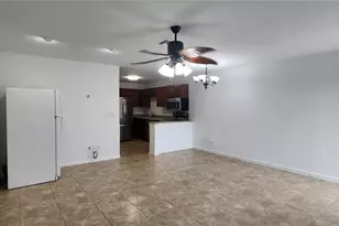 3417 SW Santa Barbara Pl, Cape Coral, FL 33914 - Photo 2