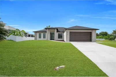 3916 8th St SW, Lehigh Acres, FL 33976 - Photo 2