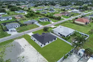 3916 8th St SW, Lehigh Acres, FL 33976 - Photo 38