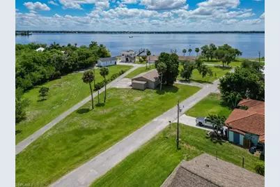 1818/1822 Stevenson Rd, North Fort Myers, FL 33917 - Photo 4