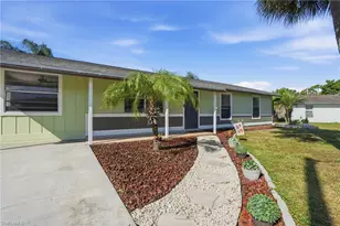 19368 Coraltree Ct, Lehigh Acres, FL 33936 - Photo 2