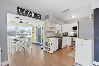 19368 Coraltree Ct, Lehigh Acres, FL 33936 - Photo 18