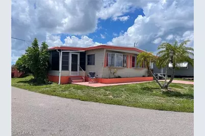5524 Sir Walter Way, North Fort Myers, FL 33917 - Photo 2