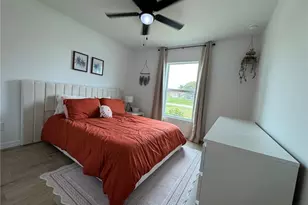 330 SW 23rd Terrace, Cape Coral, FL 33991 - Photo 12
