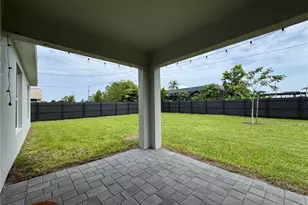330 SW 23rd Terrace, Cape Coral, FL 33991 - Photo 32
