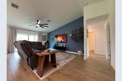 330 SW 23rd Ter, Cape Coral, FL 33991 - Photo 8