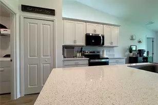 330 SW 23rd Terrace, Cape Coral, FL 33991 - Photo 28