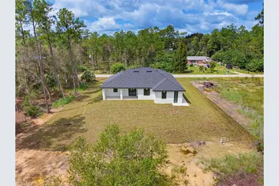 1318 Roosevelt Ave, Lehigh Acres, FL 33972 - Photo 8