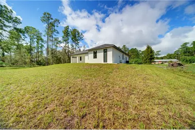1318 Roosevelt Ave, Lehigh Acres, FL 33972 - Photo 20