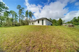 1318 Roosevelt Ave, Lehigh Acres, FL 33972 - Photo 20